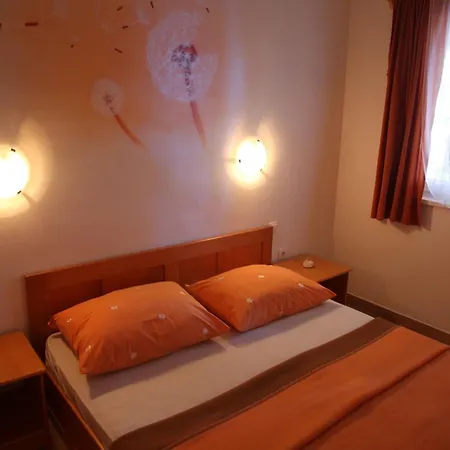 Two Bedroom With Garden View B2 Апартаменты *