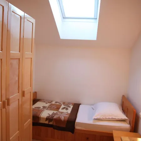 Апартаменты Two Bedroom With Garden View B2