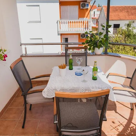 Two Bedroom With Garden View B2 Апартаменты *