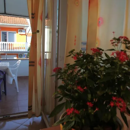 Appartement Two Bedroom With Garden View B2 *